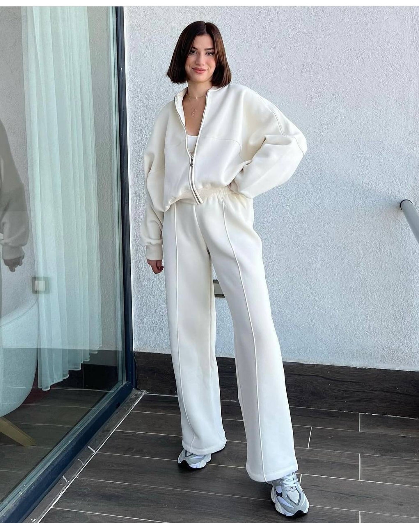 Women’s Solid Color Zip Sweater and Trousers Set