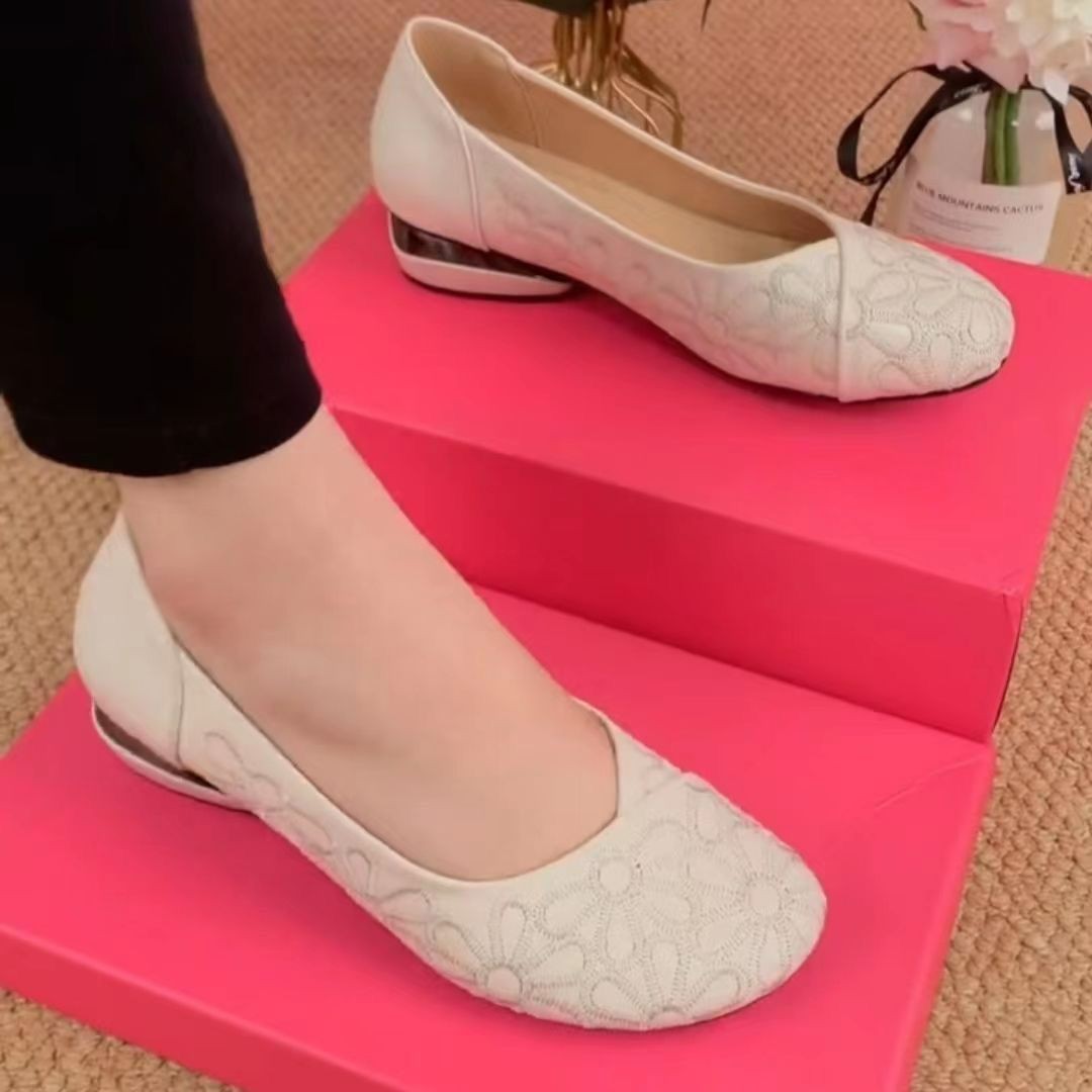 Fashionable British style Shoes For Middle aged Womens
