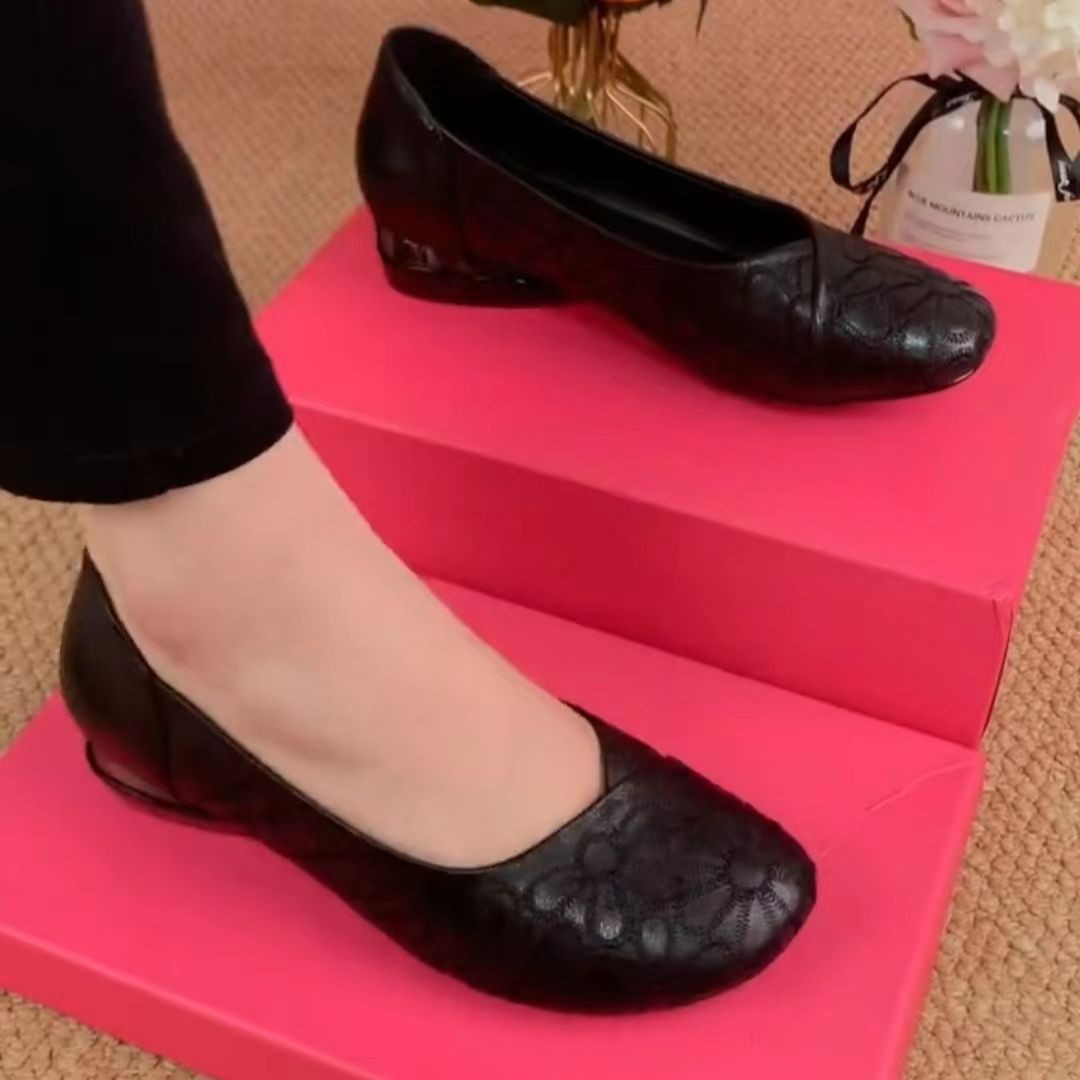 Fashionable British style Shoes For Middle aged Womens