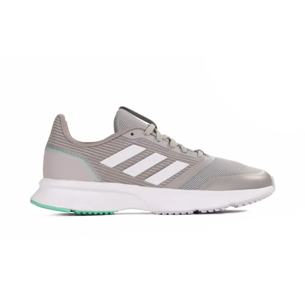   Nova Flow women's running shoes Gray White  