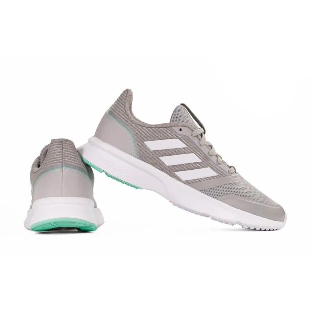   Nova Flow women's running shoes  